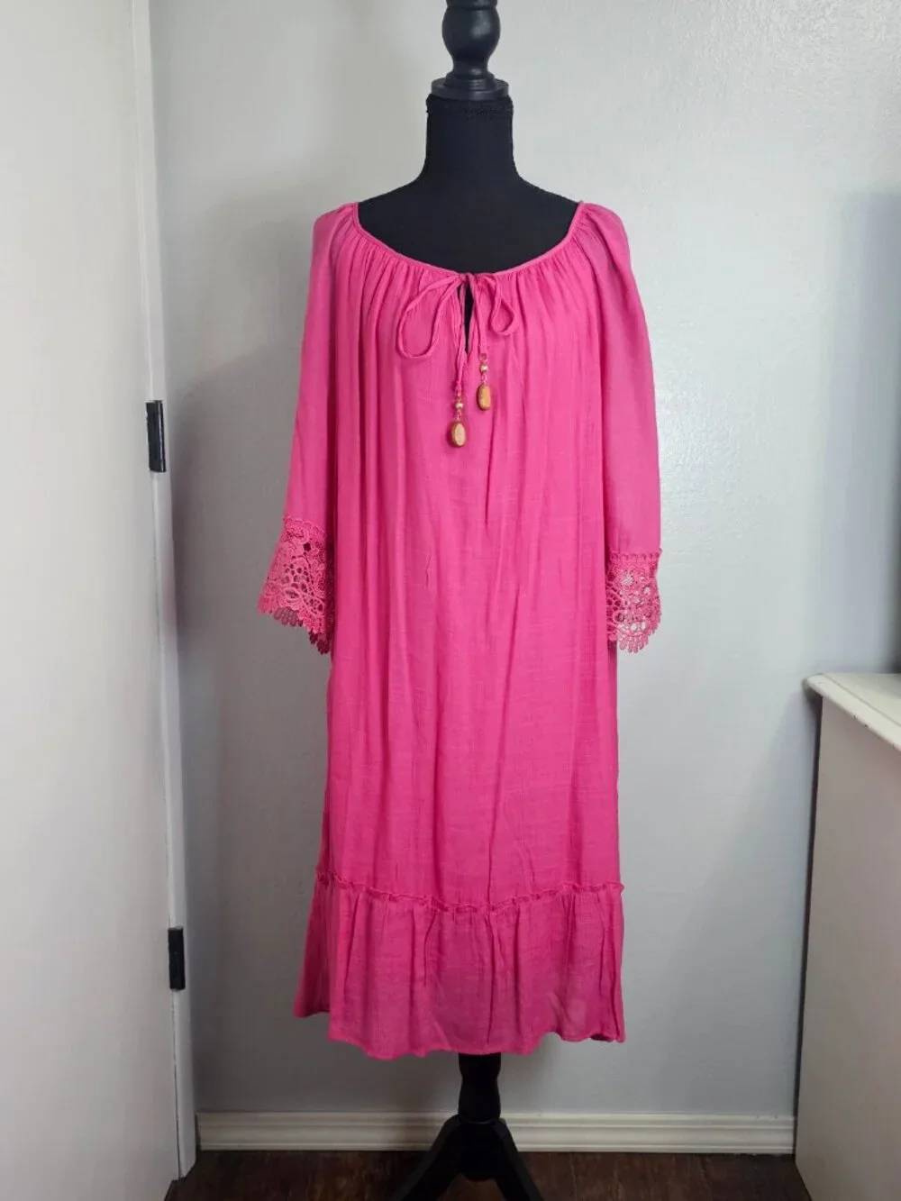 Mlle Gabrielle Fuchsia Pink Eyelet Embroidered Arm Maxi Peasant Dress - Size 2XL - Picture 2 of 6